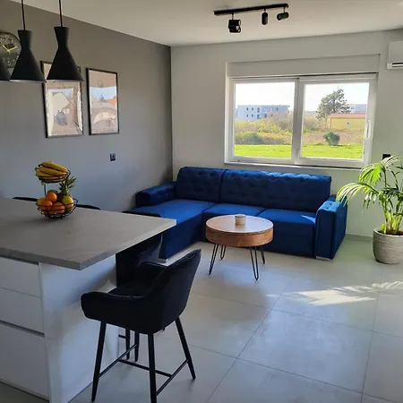 Doris Apartmán Nin