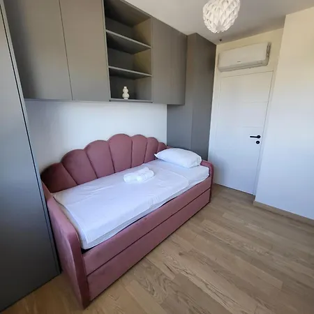 Doris Apartment *